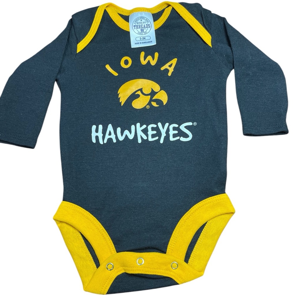 Iowa Hawkeyes 4 pc lot Baby‎ bodysuits Snap Merch size 0-9Months new boxDU